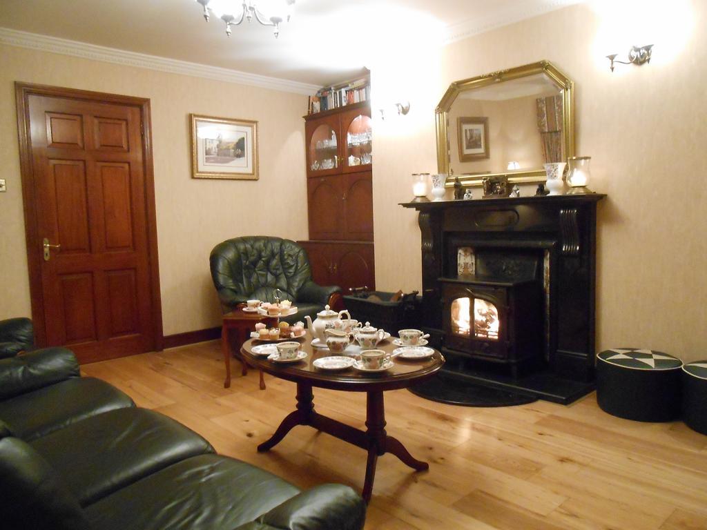Moonarch Bed And Breakfast Kilkenny Exterior photo