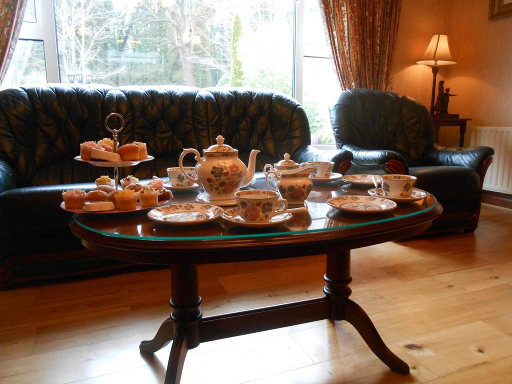 Moonarch Bed And Breakfast Kilkenny Exterior photo